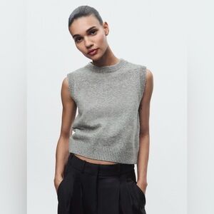 NWT ZARA (!) Grey Knit Vest